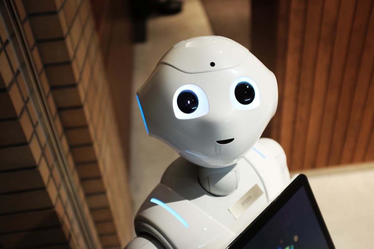 AI-Powered Visitor Count: Definition, Technologies, and Benefits